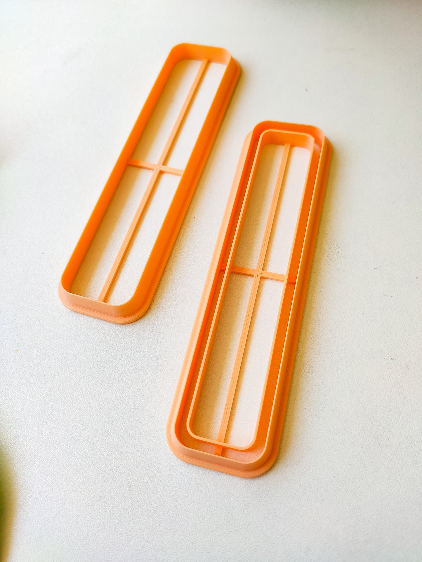 Klasičan bookmark oblik - modlica za glinu