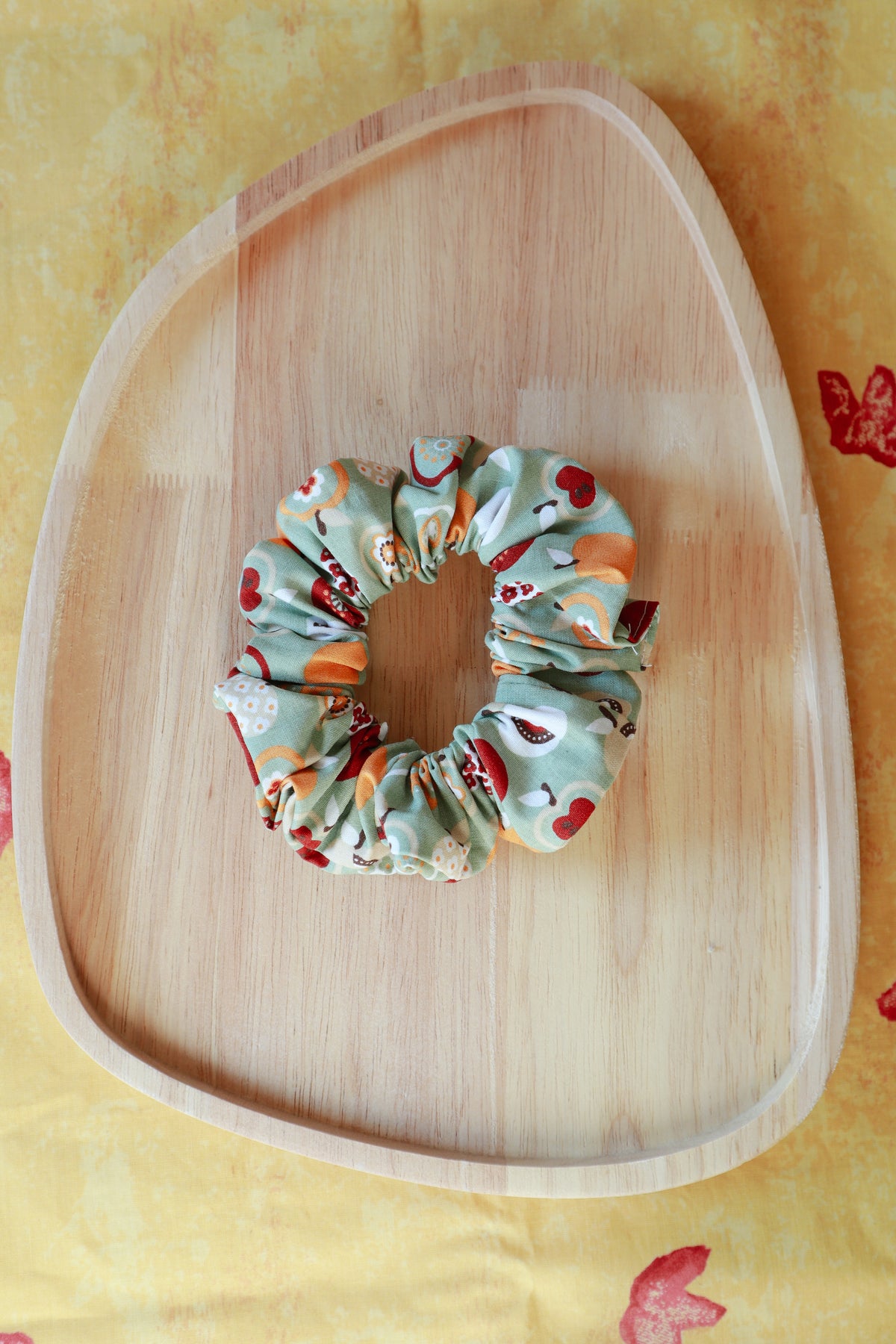 Scrunchie "Rujanske jabuke"