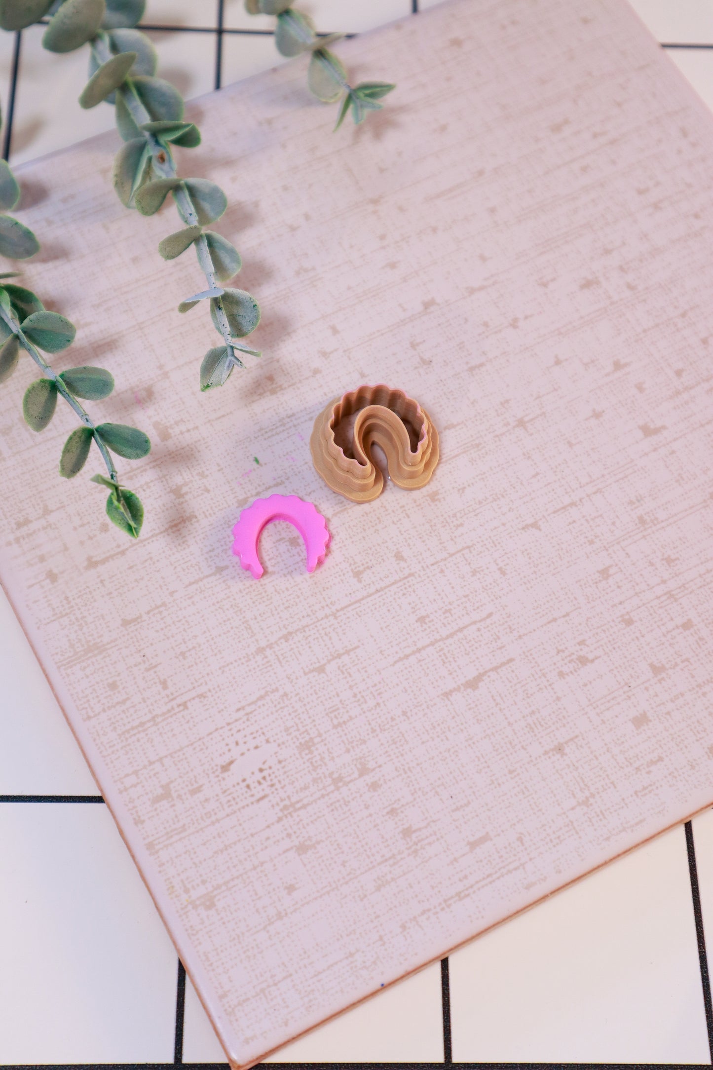 Potkova s ukrasnim zaobljenjima - set modlica za glinu