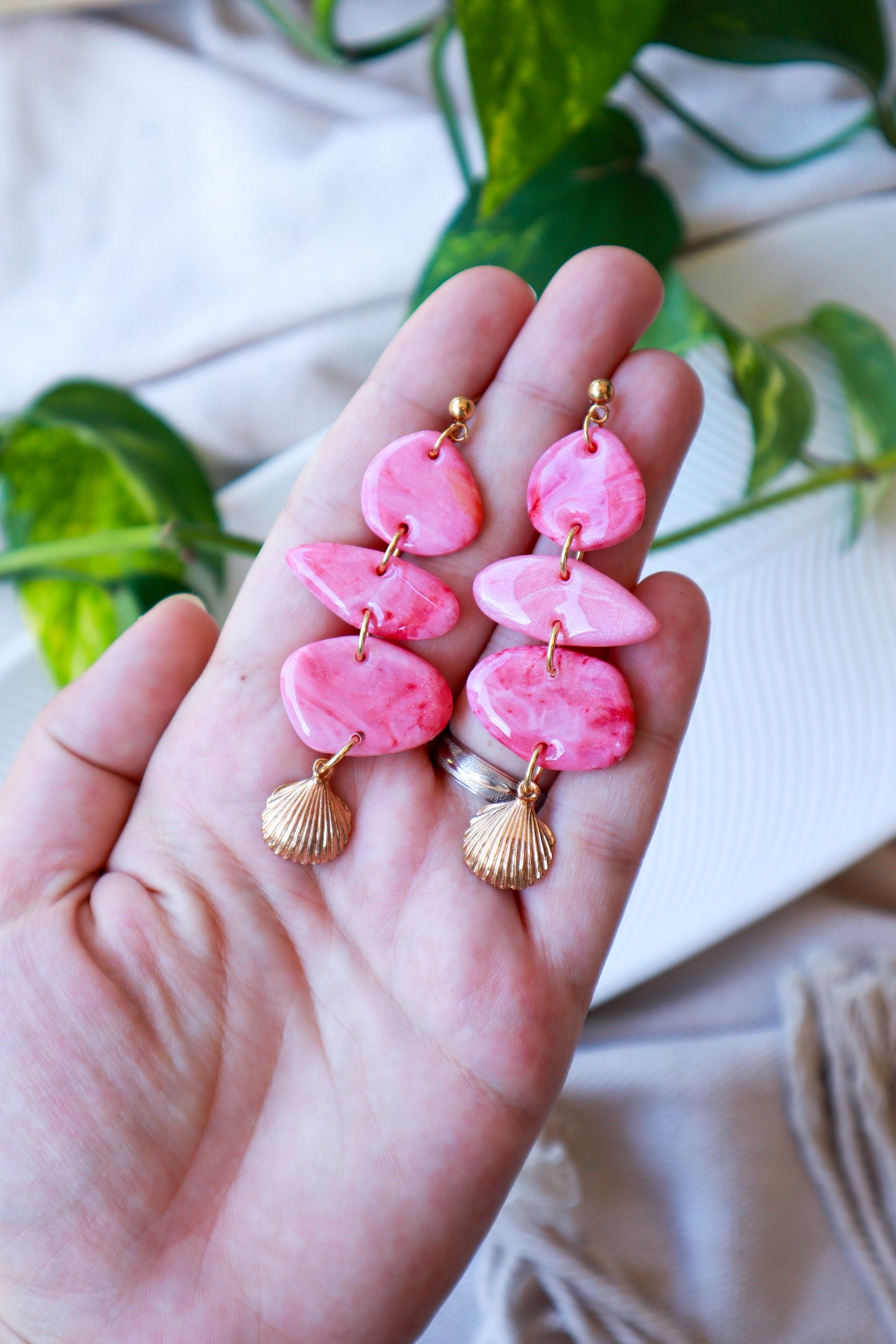 Roze Statement naušnice s oblicima kamena