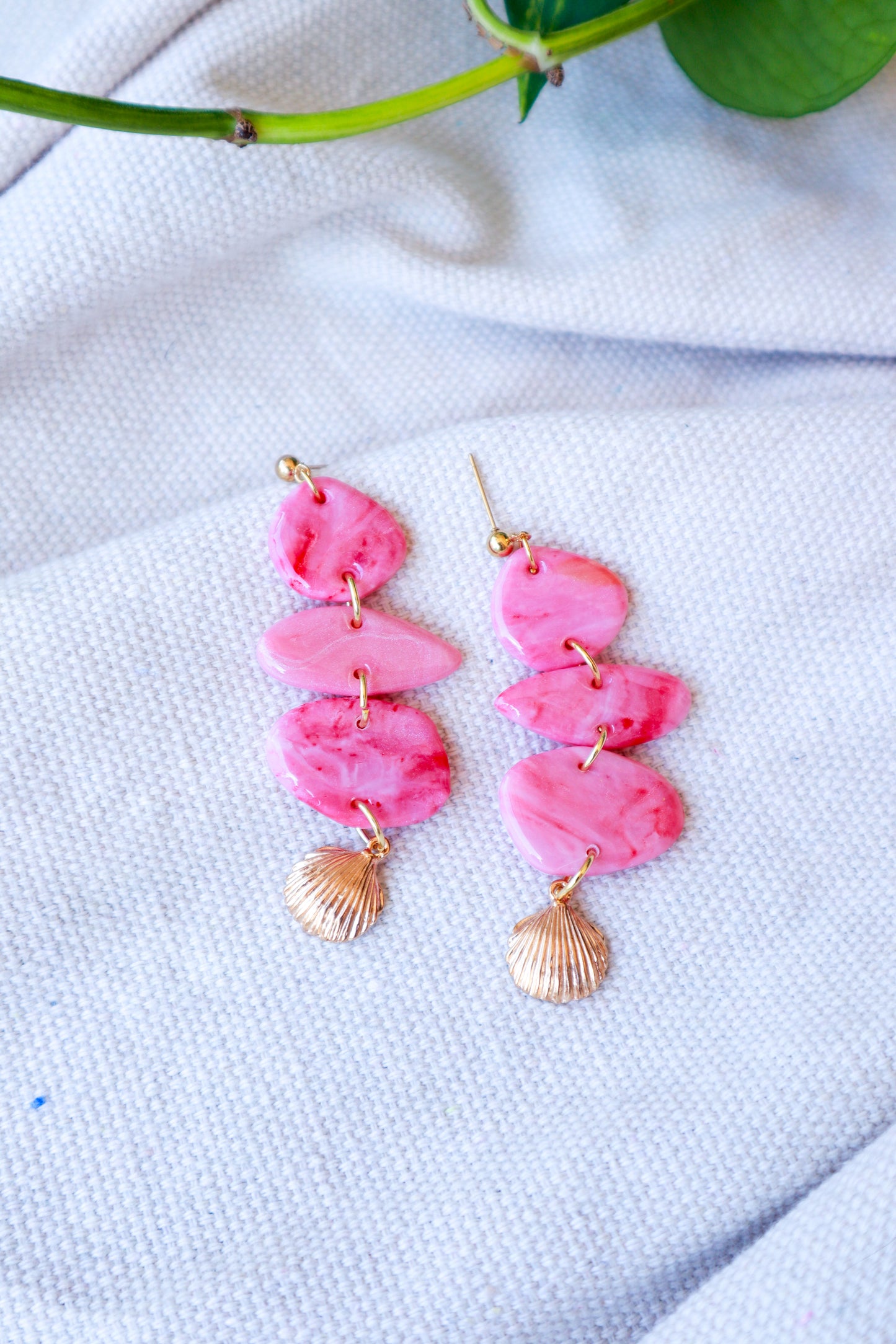 Roze Statement naušnice s oblicima kamena