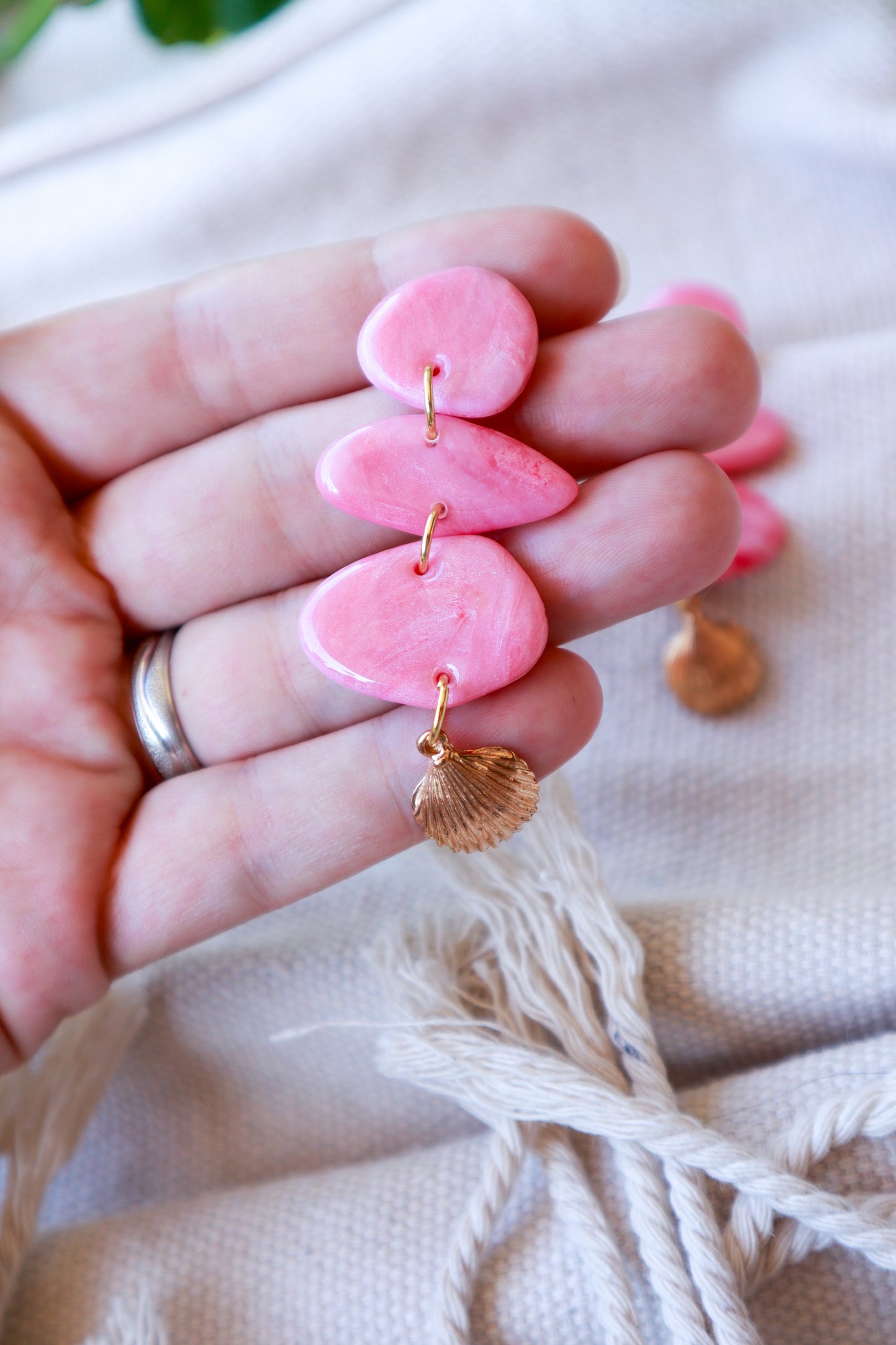 Roze Statement naušnice s oblicima kamena