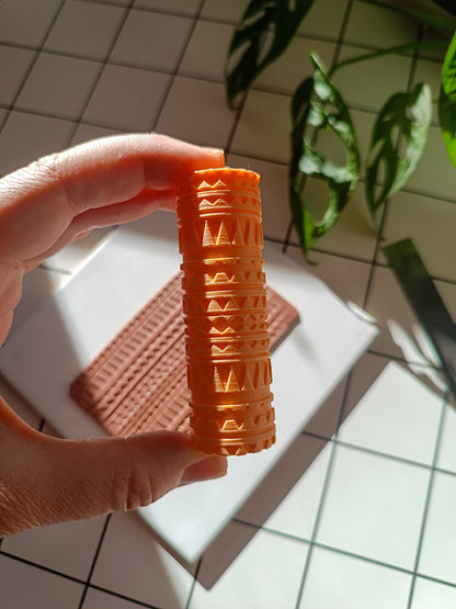Etno geometrijski oblici - valjak s uzorkom
